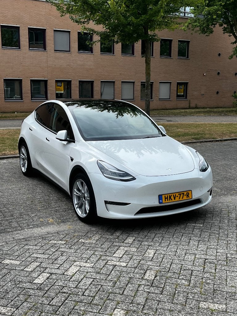 Tesla model Y AWD Long Range 7 seats, Auto's, Tesla, Particulier, Model Y, 360° camera, 4x4, ABS, Achteruitrijcamera, Adaptieve lichten