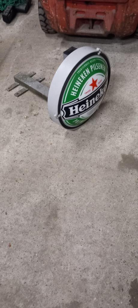 Heineken reclame bord met verlichting  en montage steun, Ophalen, Zo goed als nieuw, Reclamebord, Plaat of Schild, Heineken