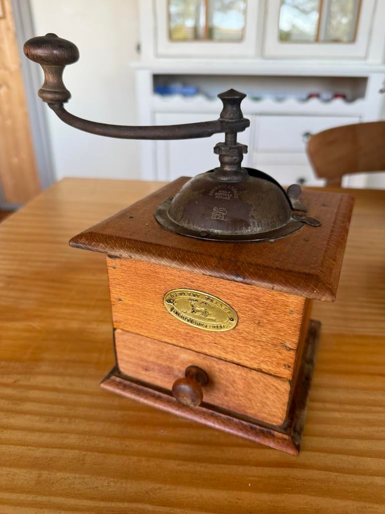 Antieke Peugeot Frères Koffiemolen - Houten Handmolen, Antiek en Kunst, Ophalen of Verzenden