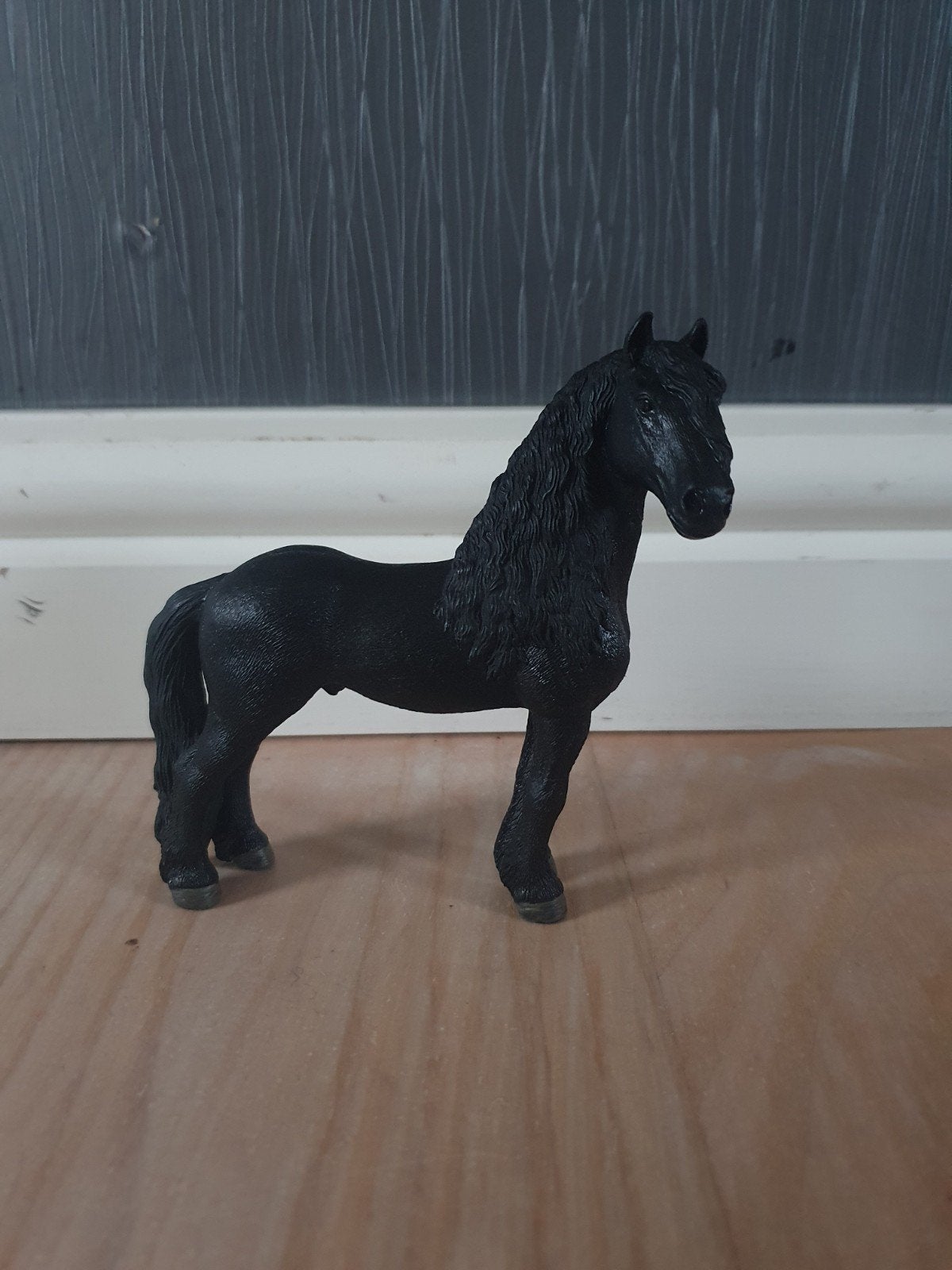 Schleich fries, Ophalen of Verzenden, Zo goed als nieuw, Paard, Beeldje of Figuurtje