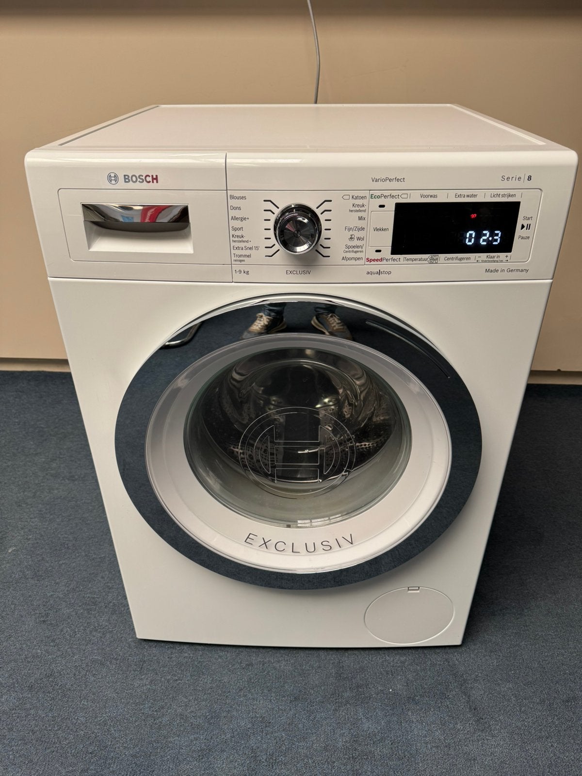 Bosch serie 8 wasmachine WAW28592NL/07, Ophalen, 1200 tot 1600 toeren, Gebruikt, Minder dan 85 cm
