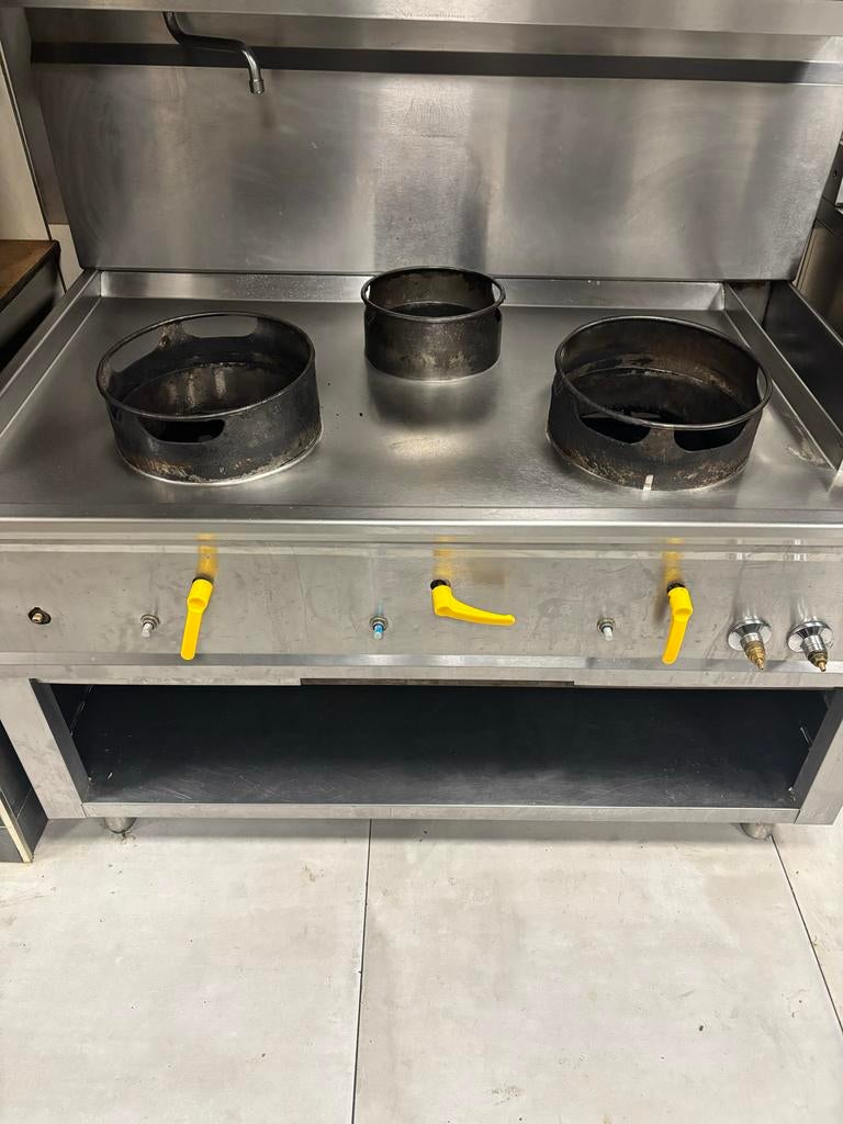 Bertrand ASIA II professioneel wokfornuis, Zakelijke goederen, Horeca | Keukenapparatuur, Ophalen of Verzenden, Gebruikt, Fornuis, Frituur en Grillen