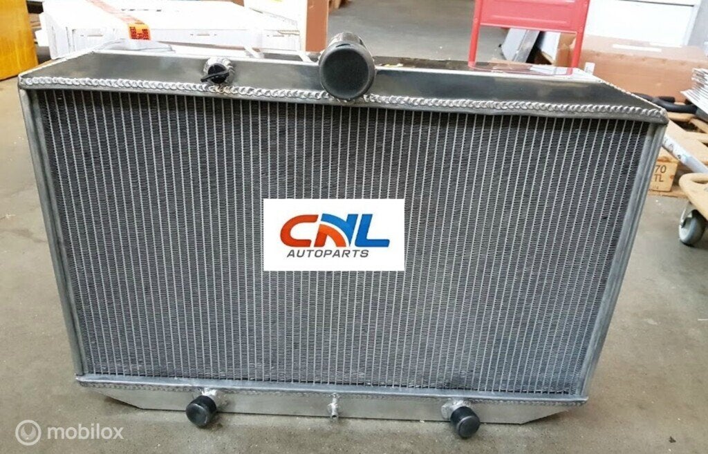 Radiateur voor Jaguar XKE E-TYPE 5.3 Series 3 V12 1971-1975, Nieuw, Ophalen of Verzenden
