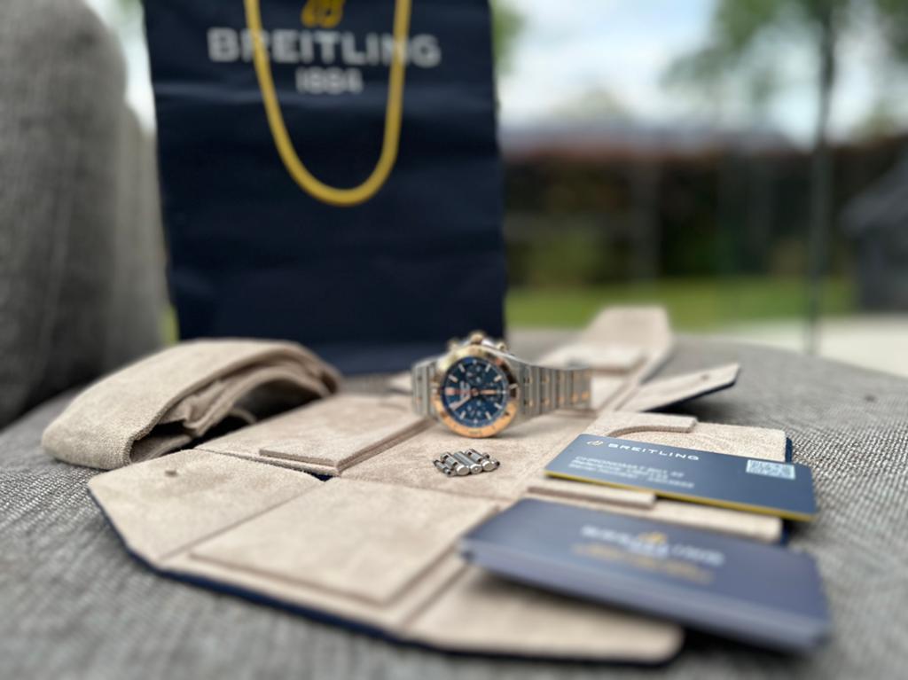 Breitling Chronomat B01 Roségoud/ blauwe wijzerplaat., Ophalen, Staal, Breitling, Polshorloge