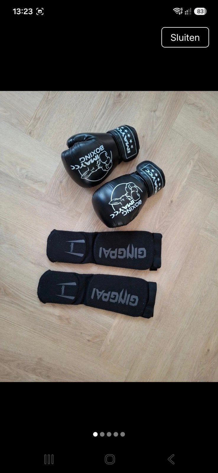 Boksset: Bokshandschoenen, Scheenbeschermers & Bandages, Sport en Fitness, Ophalen, Gebruikt, Bokshandschoenen