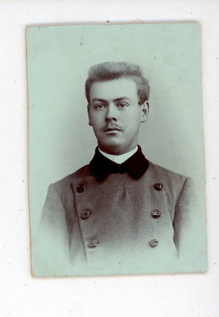 R96; Knappe jongeman op CDV 5.5 x 7.7 cm, Verzenden, Landmacht, Duitsland, Foto of Poster