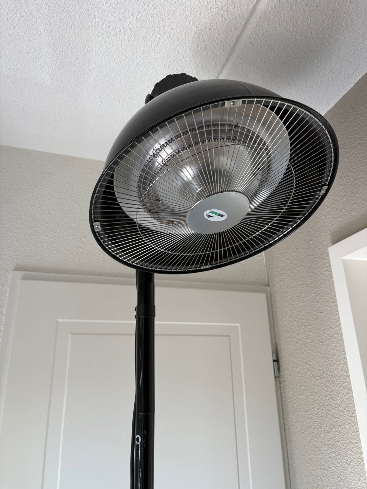 Staande Terrasverwarmer Eclips  - 2000W, Ophalen, Zo goed als nieuw