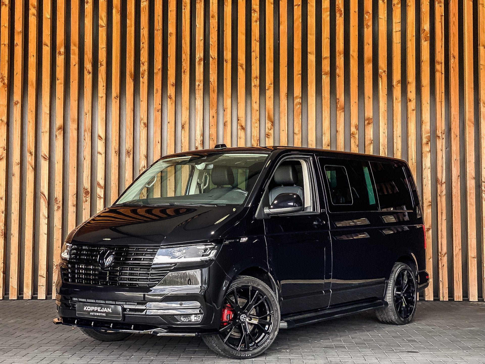 Volkswagen Multivan Transporter 2.0 TDI 150PK DSG 4Motion Du, Gebruikt, 4 cilinders, 150 pk, 2500 kg