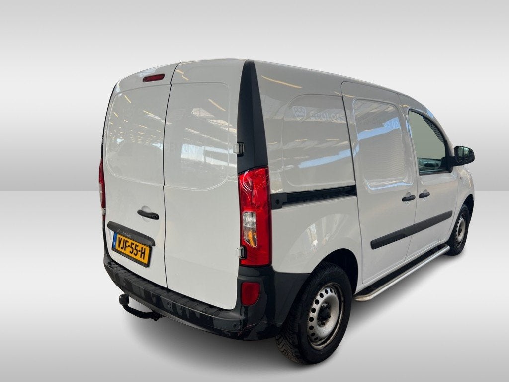 Mercedes-Benz Citan 111 CDI Airco Navigatie Camera Trekhaak, Auto's, Voorwielaandrijving, Gebruikt, Euro 6, 4 cilinders