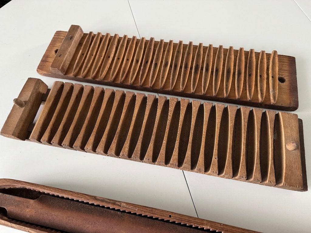 Vintage weefgetouw spoelen en sigarenmal., Antiek en Kunst, Ophalen of Verzenden