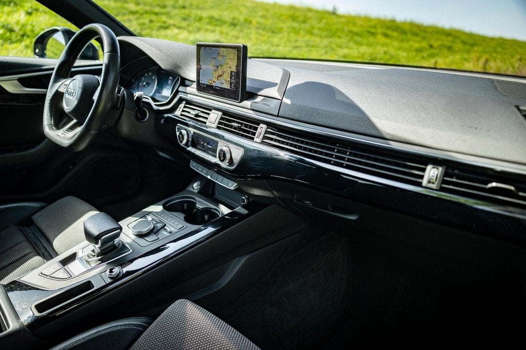 Audi A4 Limousine 1.4 TFSI Sport S line edition|Nap|Automaat, Auto's, Audi, Gebruikt, Euro 6, A4, Zwart