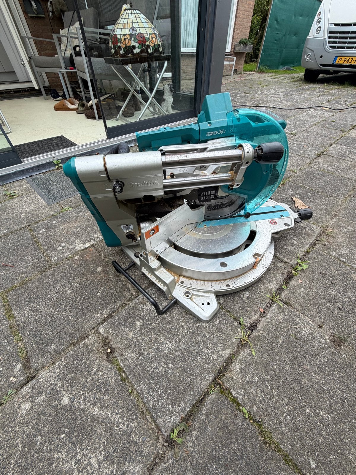 Makita afkortzaag 36V DXT (zonder batterijen) z.g.a.n., Ophalen, Zo goed als nieuw, Afkortzaag