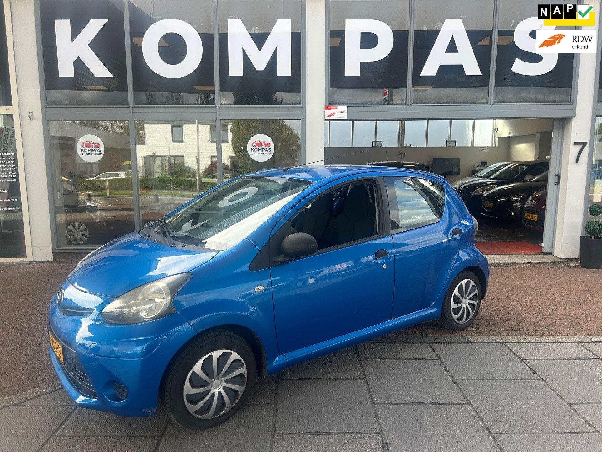 Toyota Aygo 1.0 VVT-i Comfort |Airco|NAP|5DRS|Nw.APK|EL.Rame, Auto's, Voorwielaandrijving, Euro 5, Gebruikt, Origineel Nederlands