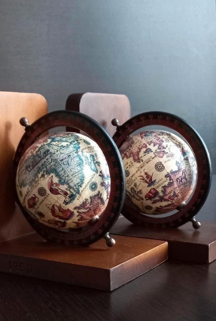 Vintage Globe Bookends, Set of 2, Ophalen of Verzenden