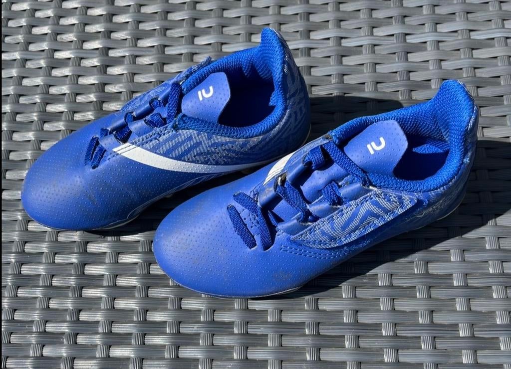 Voetbalschoenen - Maat 28, Maat XS of kleiner, Ophalen, Zo goed als nieuw, Schoenen