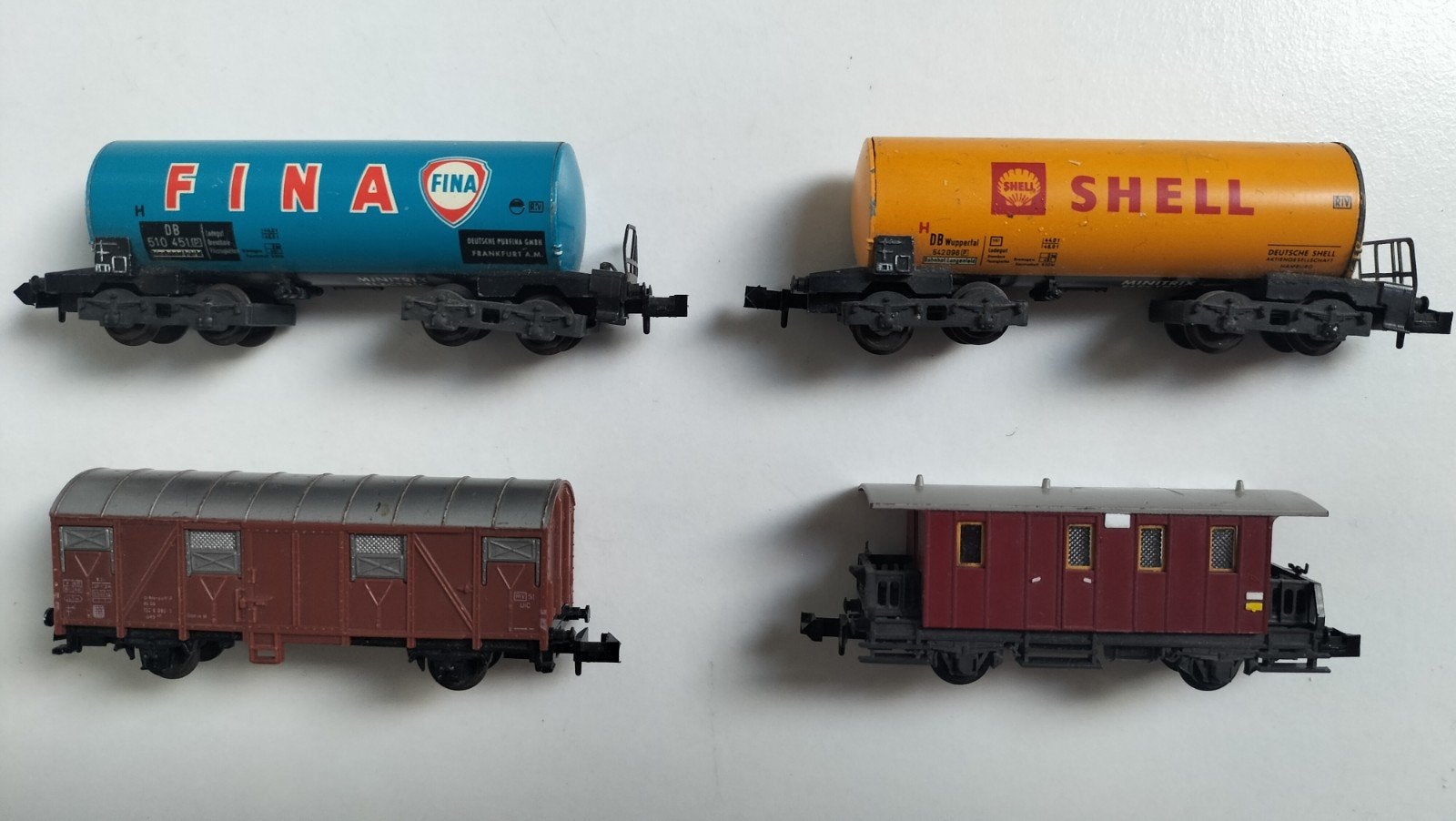 Model treinen wagons shell Fina kleinste modellen
In goede s, Ophalen of Verzenden, Gelijkstroom, Wagon, Overige merken