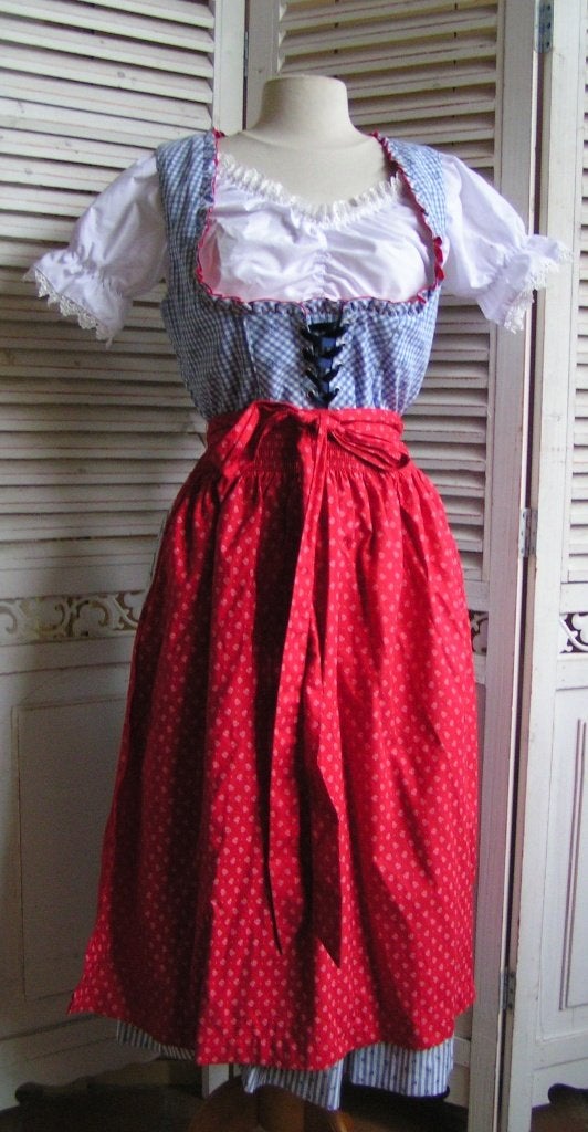 tiroler dirndl jurk, schort en blouse maat 42 nr EE 960, Kleding | Dames, Carnaval, Verzenden, Maat 42/44 (L), Zo goed als nieuw