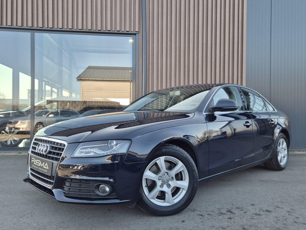 Audi A4 Limousine 1.8 TFSI Pro Line Automaat | Bi-xenon | Tr, Auto's, Audi, Euro 5, Gebruikt, Beige, 4 cilinders