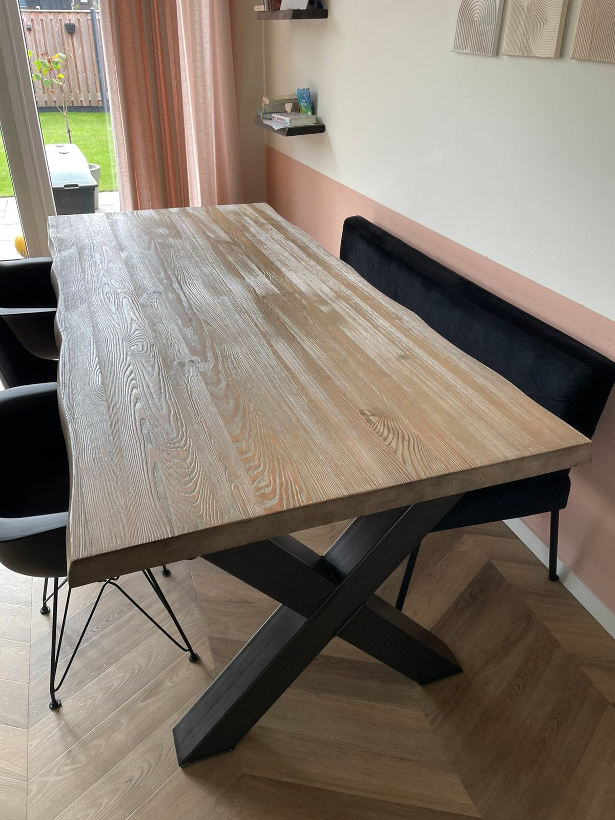 Eettafel boomstamblad en zwart stalen X-poten, Huis en Inrichting, Gebruikt, Vijf personen of meer, Rechthoekig, Robuust, Industrieel