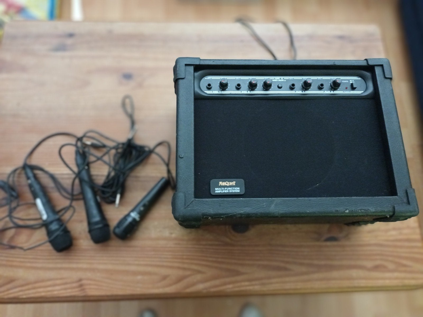 MinQuest MMA-001 Multifunctionele Versterker met Microfoons, Ophalen of Verzenden, Gebruikt