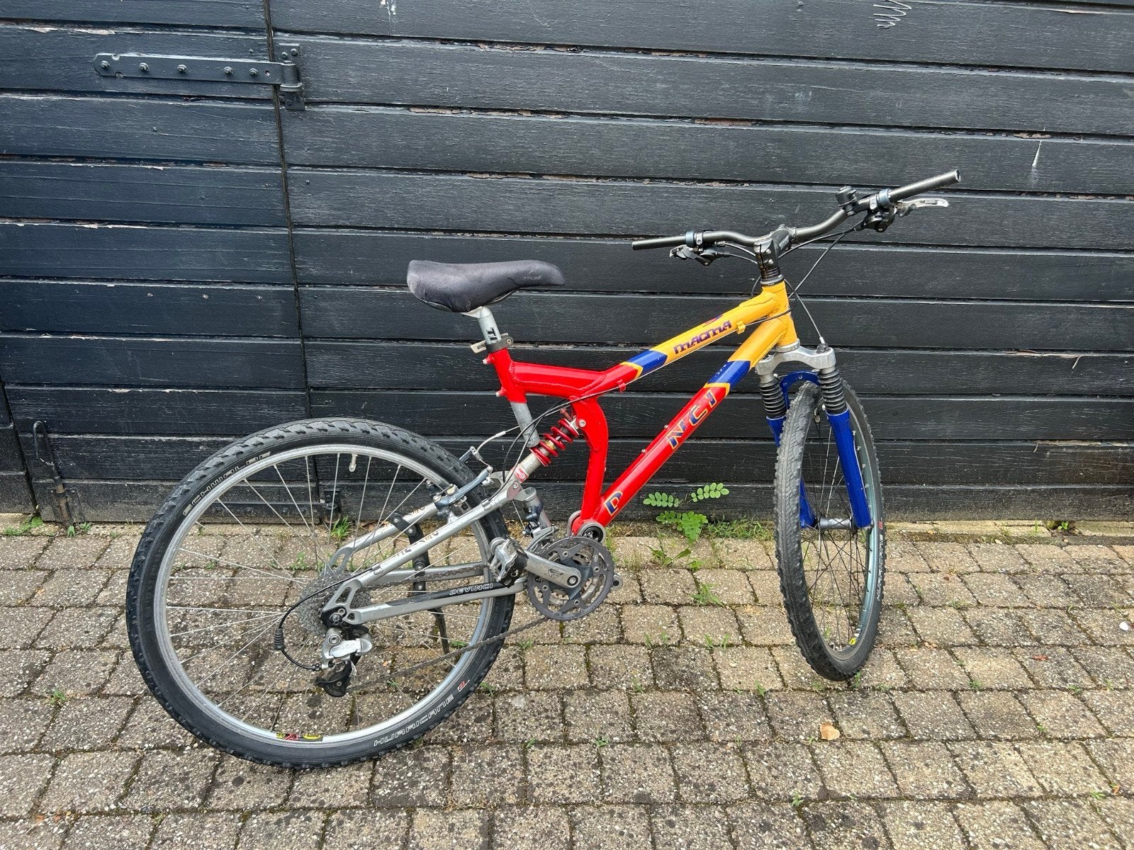 Devinci Mountainbike - Groot onderhoud gehad, Zo goed als nieuw, Ophalen, Overige merken, Velgrem