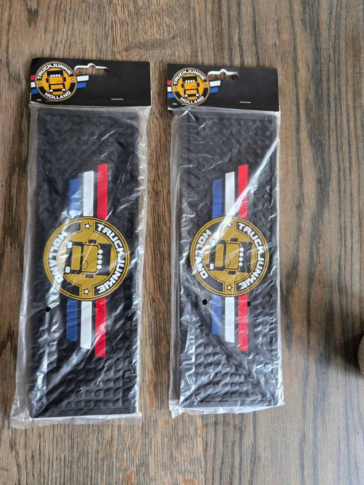 Truckjunkie Holland Antislipmatten (2 stuks), Auto diversen, Ophalen of Verzenden, Nieuw