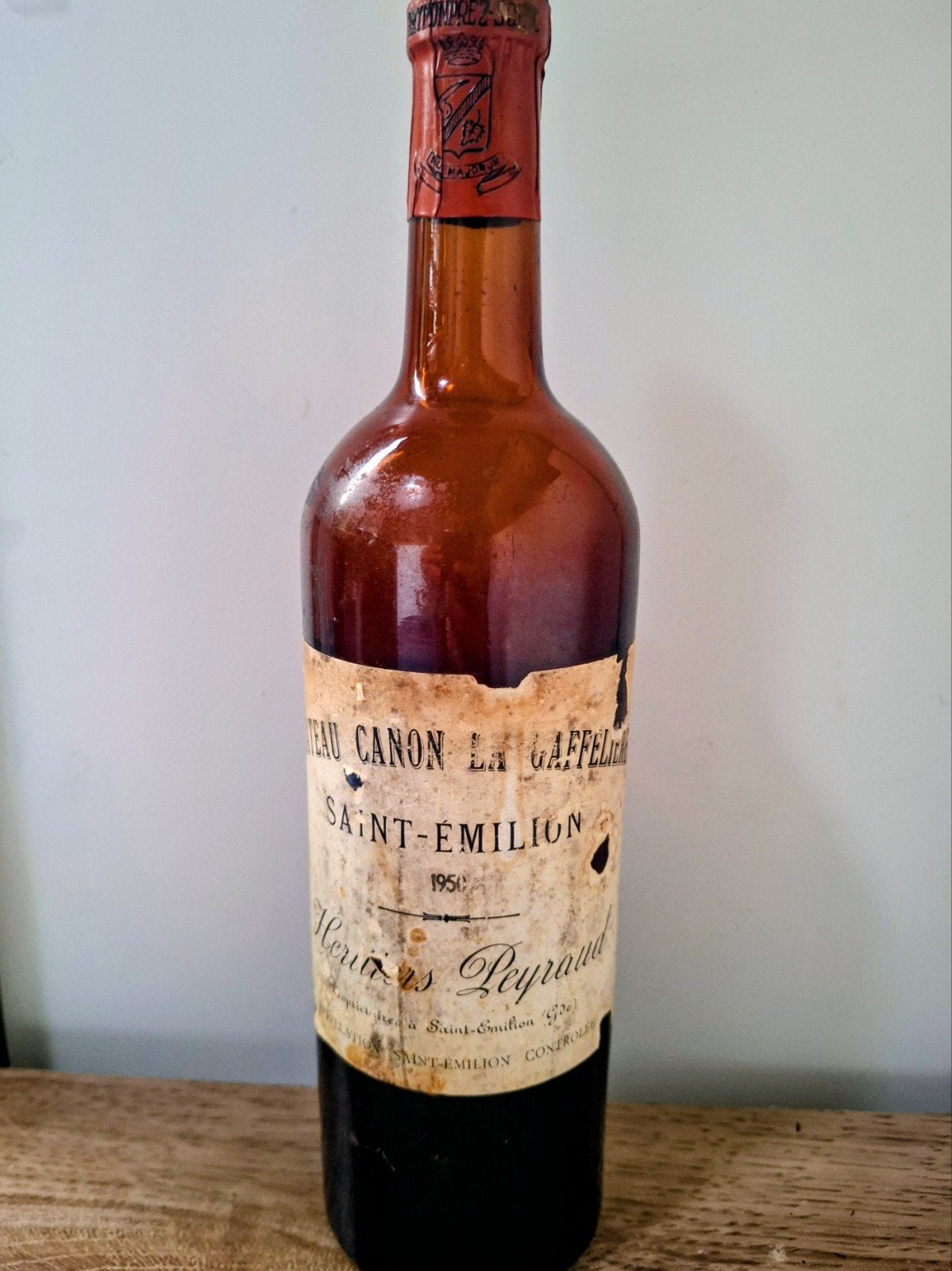 Château Canon La Gaffelière 1950 - Lege oude wijnfles., Verzamelen, Gebruikt, Frankrijk, Ophalen of Verzenden, Rode wijn