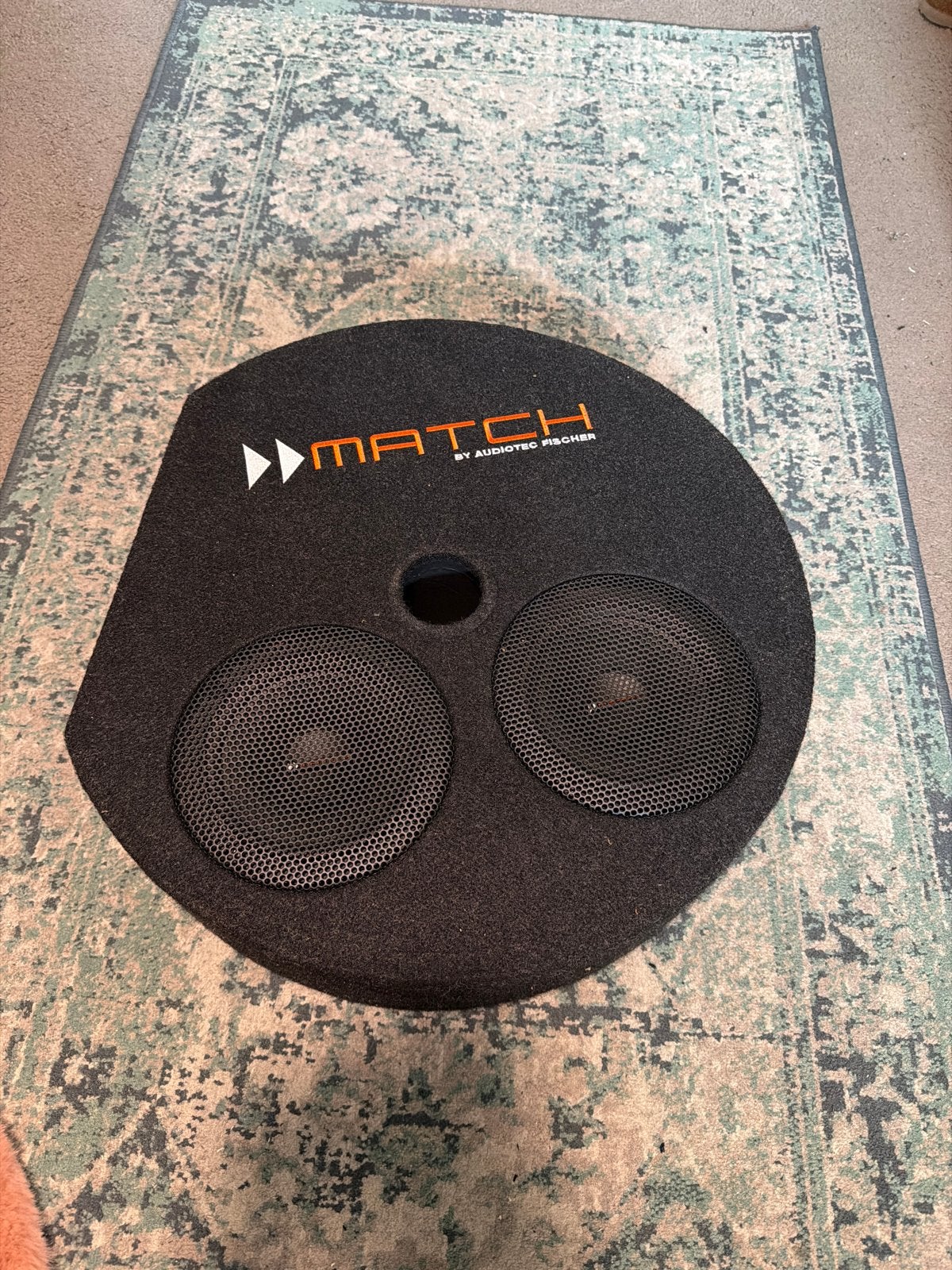 Match Audiotec Fischer reservewiel subwoofer, Auto diversen, Ophalen of Verzenden, Zo goed als nieuw