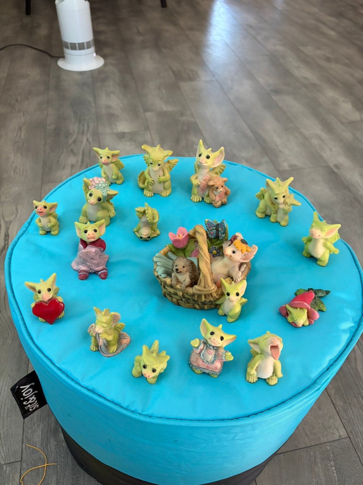 Verzameling pocket dragons, Verzamelen, Ophalen of Verzenden, Zo goed als nieuw