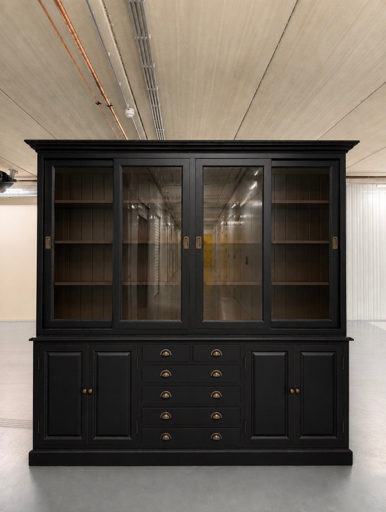 Zwarte buffetkast/ boekenkast 2-delig #K37, Huis en Inrichting, Kasten | Buffetkasten, Met deur(en), 200 cm of meer, Pakhuis Zuidwest
