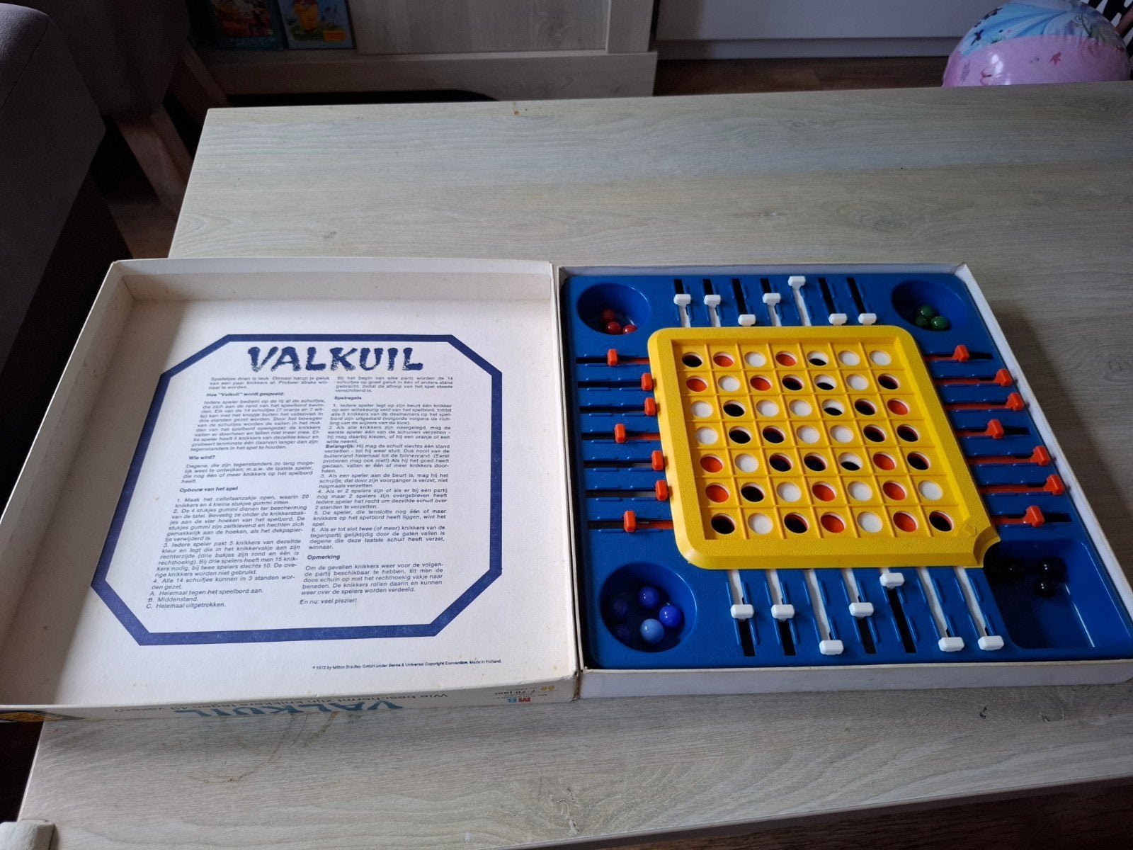 Valkuil Bordspel MB Spellen - Klassiek Gezelschapsspel, Niet van toepassing, oud product, Milton Bradley Company, Ophalen of Verzenden