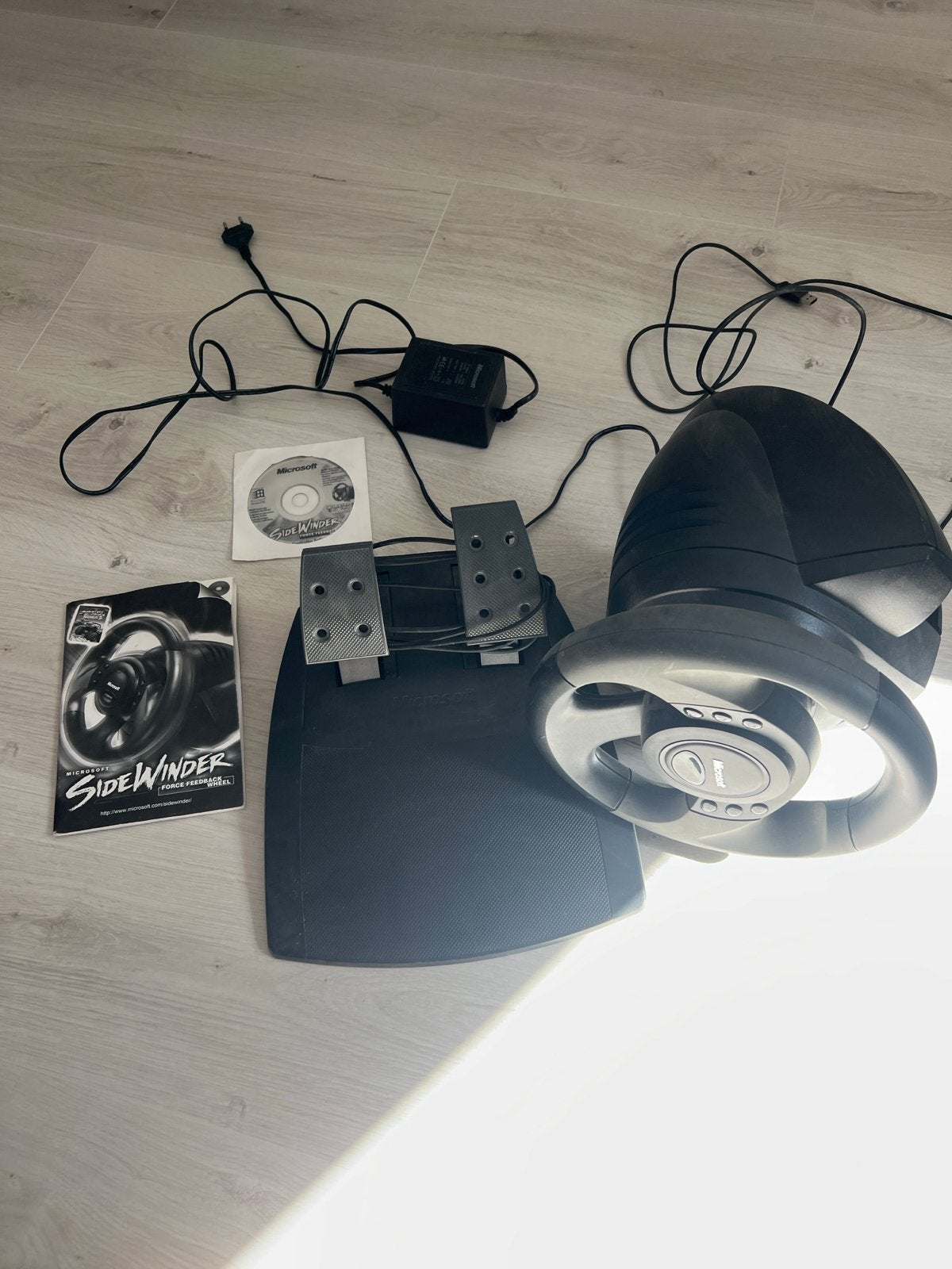 Microsoft SideWinder Force Feedback Stuurwiel met Pedalen, Ophalen, Overige merken, Gebruikt