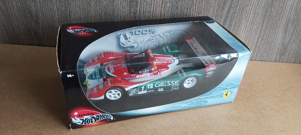 1/18 Ferrari 333 SP team Giesse, Ophalen, Nieuw, Auto, Hot Wheels
