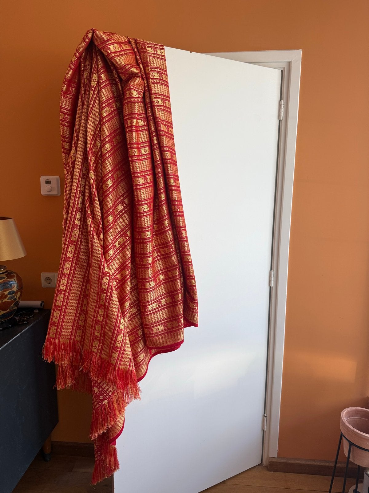 Indiase Saree Rood Goud met Olifantenpatroon 2x2,38m, Ophalen of Verzenden, Zo goed als nieuw
