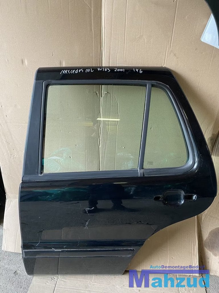 MERCEDES ML W163 ZWART 040 Links Achter deur portier, Auto-onderdelen, Carrosserie en Plaatwerk, Deur, Mercedes-Benz, Achter, Links