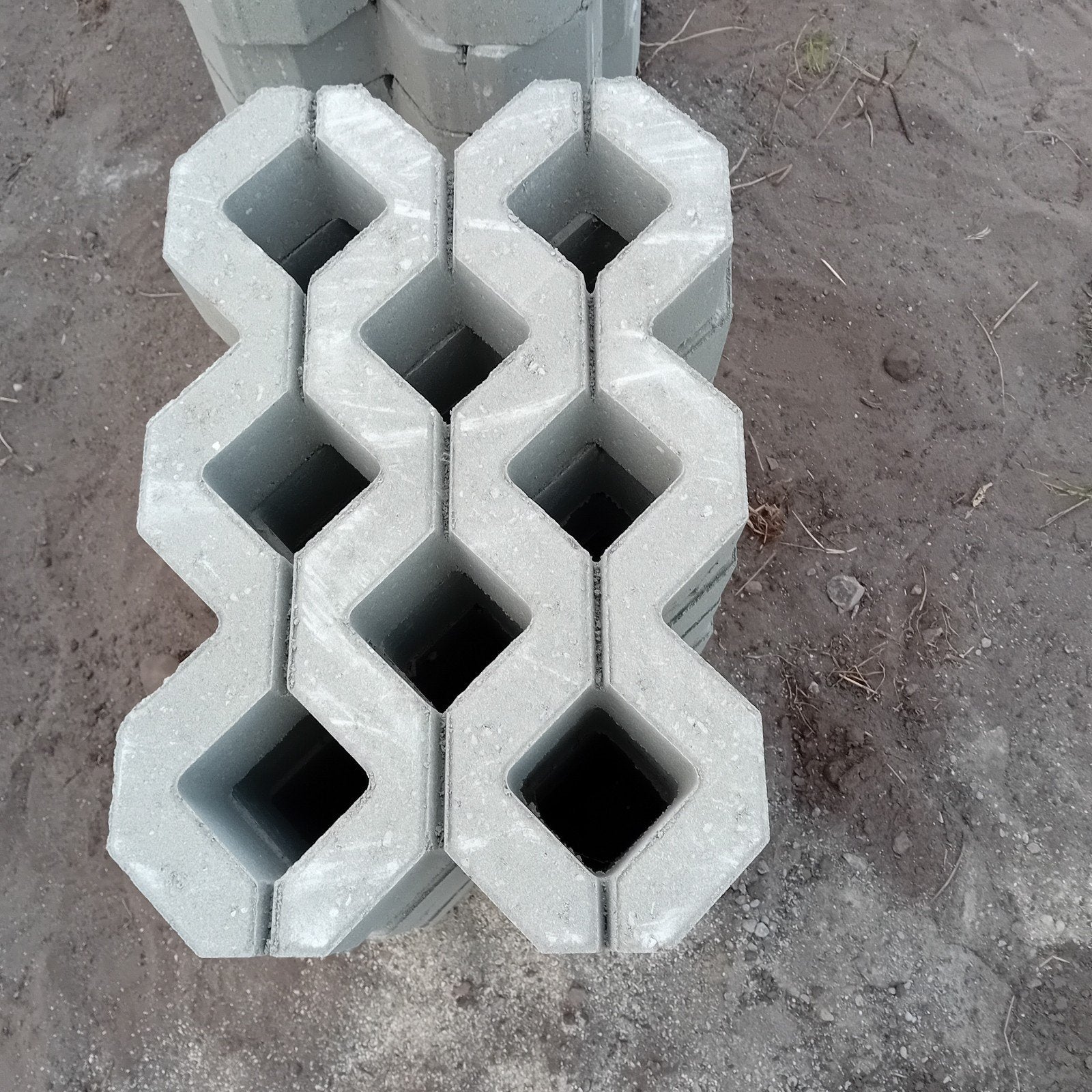 Grasbeton keien 11stuks 60x40x10 nieuw. gladde bovenkant, Tuin en Terras, Ophalen, Nieuw, Beton, Overige typen