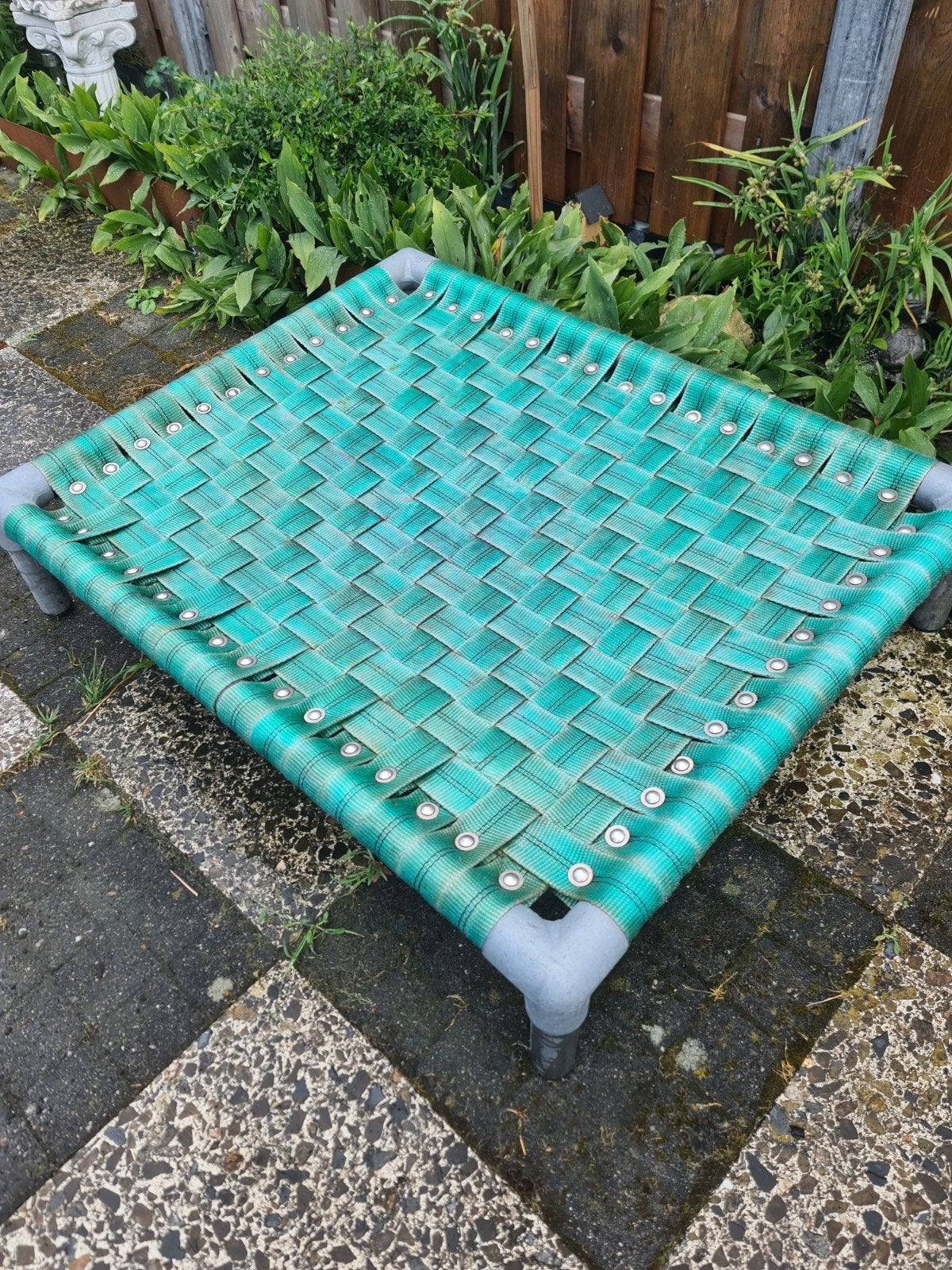 Groot hondenbed / Industrial Dog Bed, Ophalen, Zo goed als nieuw, Overige