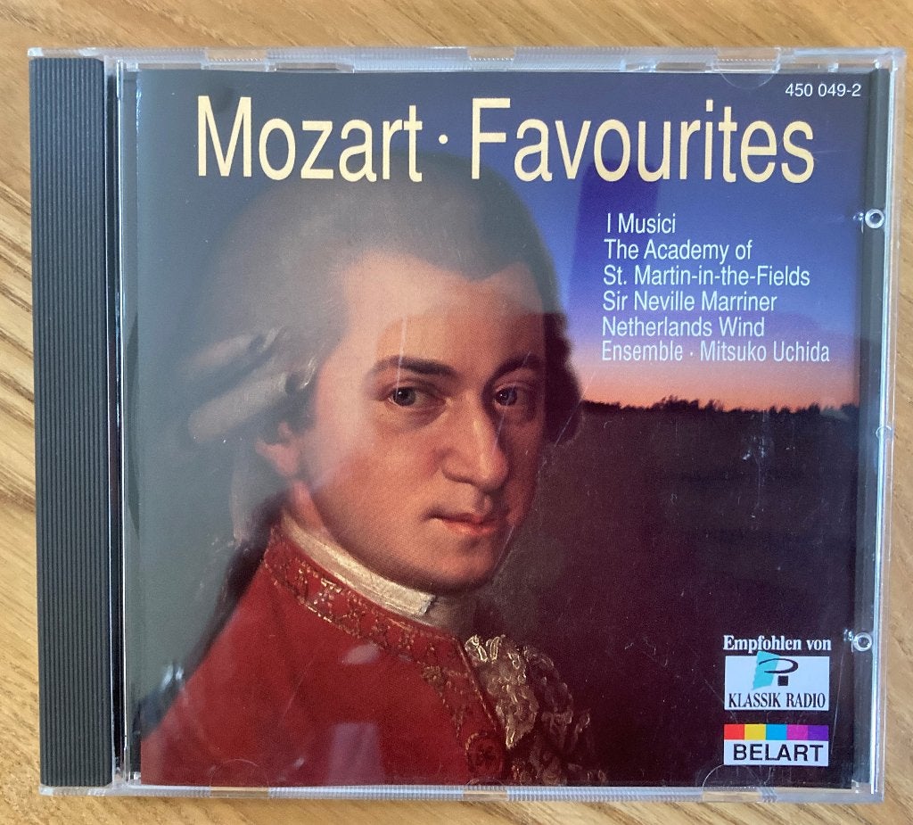 CD Mozart Favourites, Mozart, Ophalen of Verzenden, Zo goed als nieuw, Classicisme