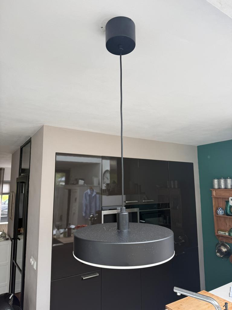 IKEA NYMÅNE hanglamp zwart met afstandsbediening, Huis en Inrichting, Ophalen of Verzenden, Zo goed als nieuw, Minder dan 50 cm