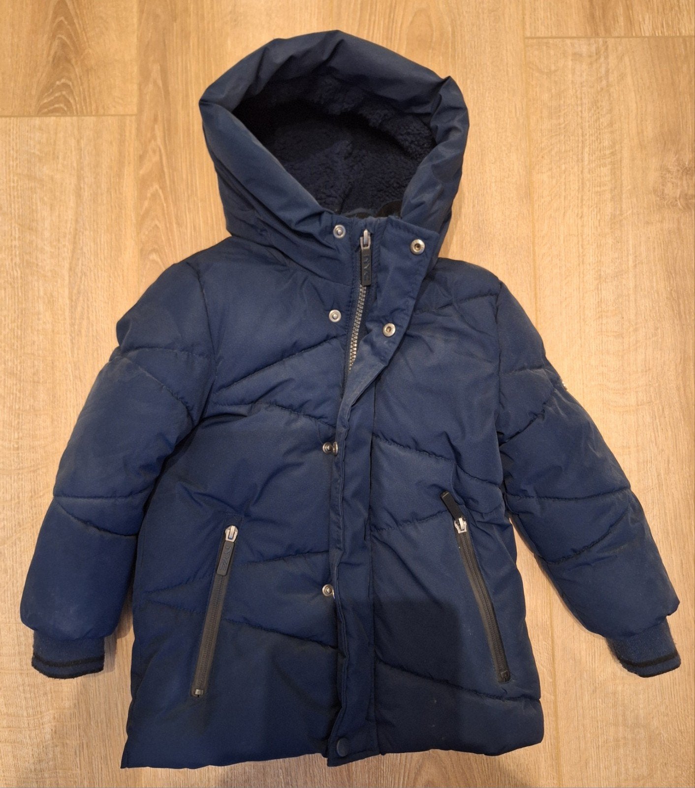 Jongens winterjas maat 110, C&A, Ophalen of Verzenden, Zo goed als nieuw, Jongen