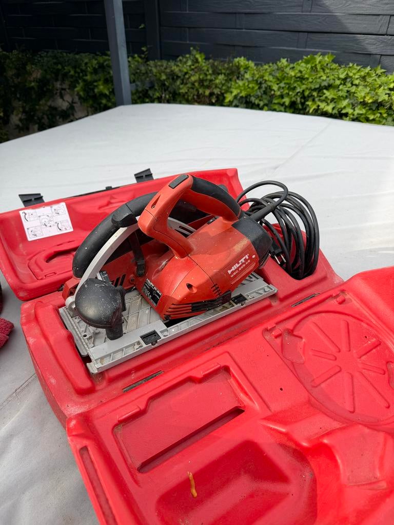 Hilti cirkelzaag, Ophalen, Cirkelzaag, Zo goed als nieuw, 30 tot 70 mm