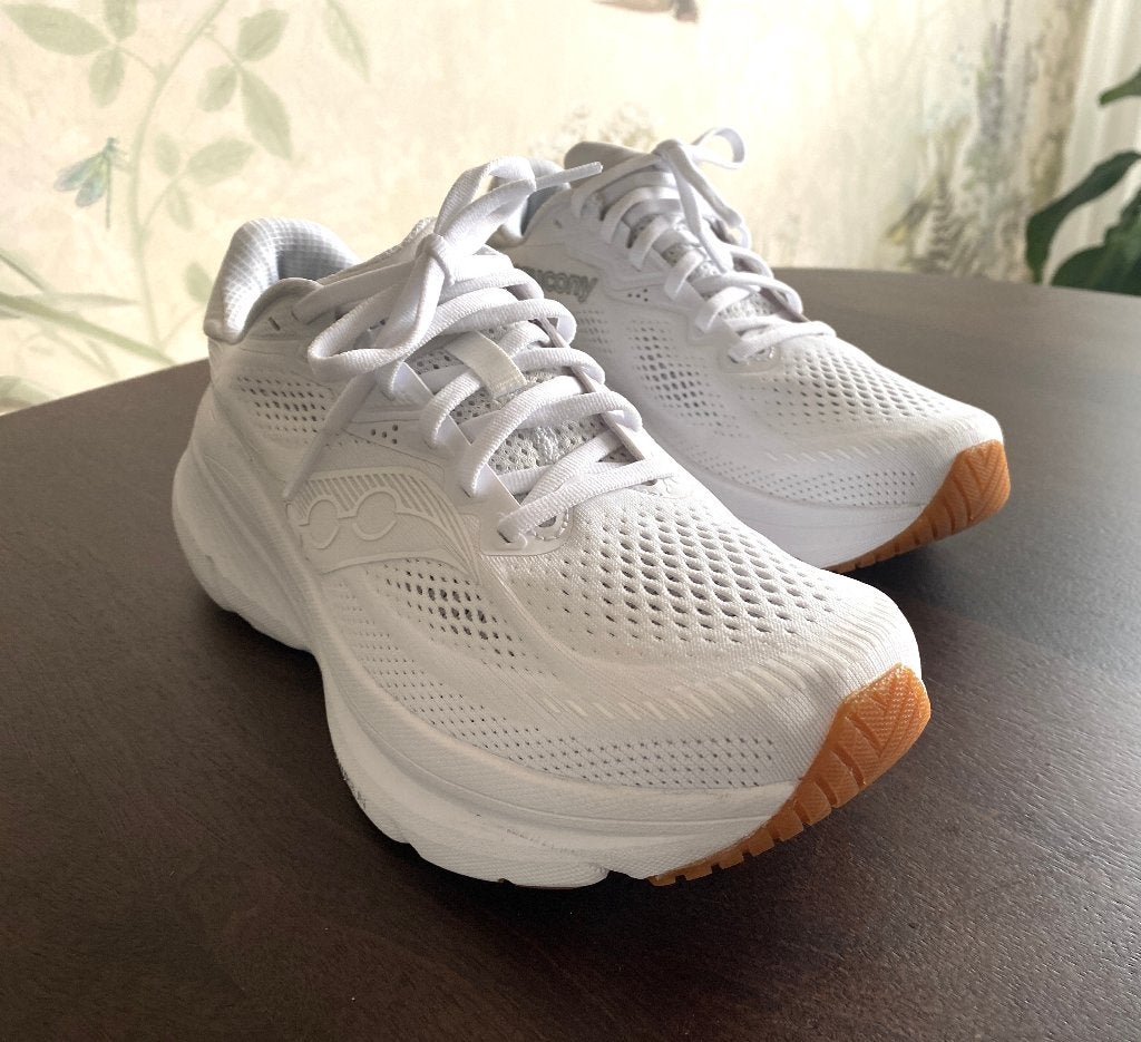 NIEUW Saucony Guide 19 dames Maat 40,5, Hardloopschoenen, Nieuw, Hardlopen, Saucony