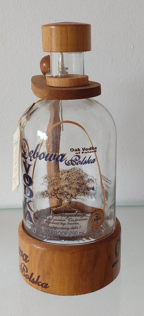 Vodka fles standaard eikenhout houtsnijwerk, volgnr 60, Verzamelen, Ophalen of Verzenden, Nieuw, Overige typen
