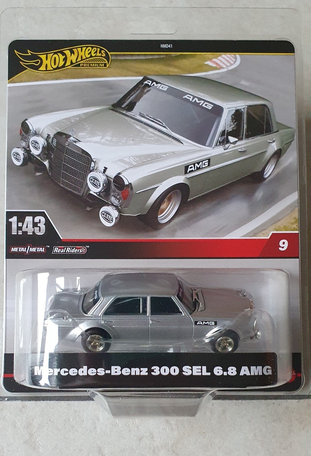 Hot Wheels Premium Mercedes-Benz 300 SEL 6.8 AMG 1:43, Ophalen of Verzenden, Nieuw, Auto