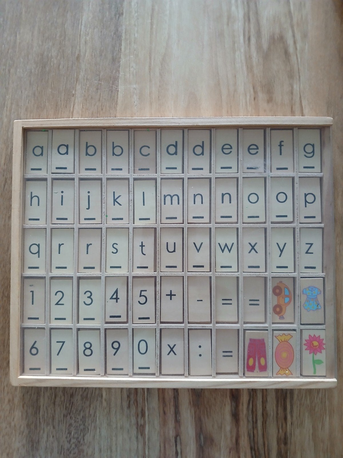 houten cijfer en letters box, Ophalen, Zo goed als nieuw