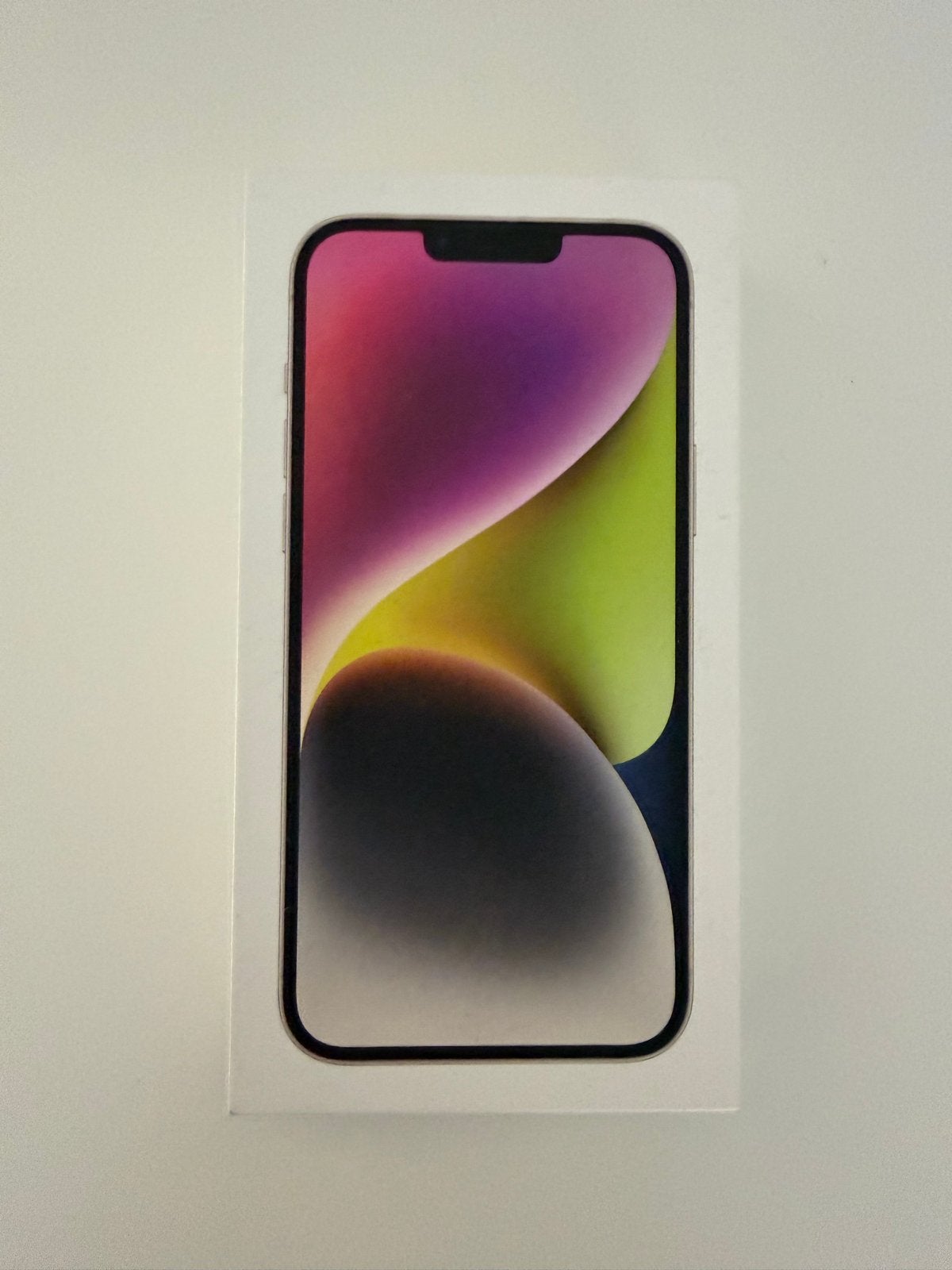 Foto 4 van Apple iPhone 14 plus 128GB Wit - Zo goed als nieuw
