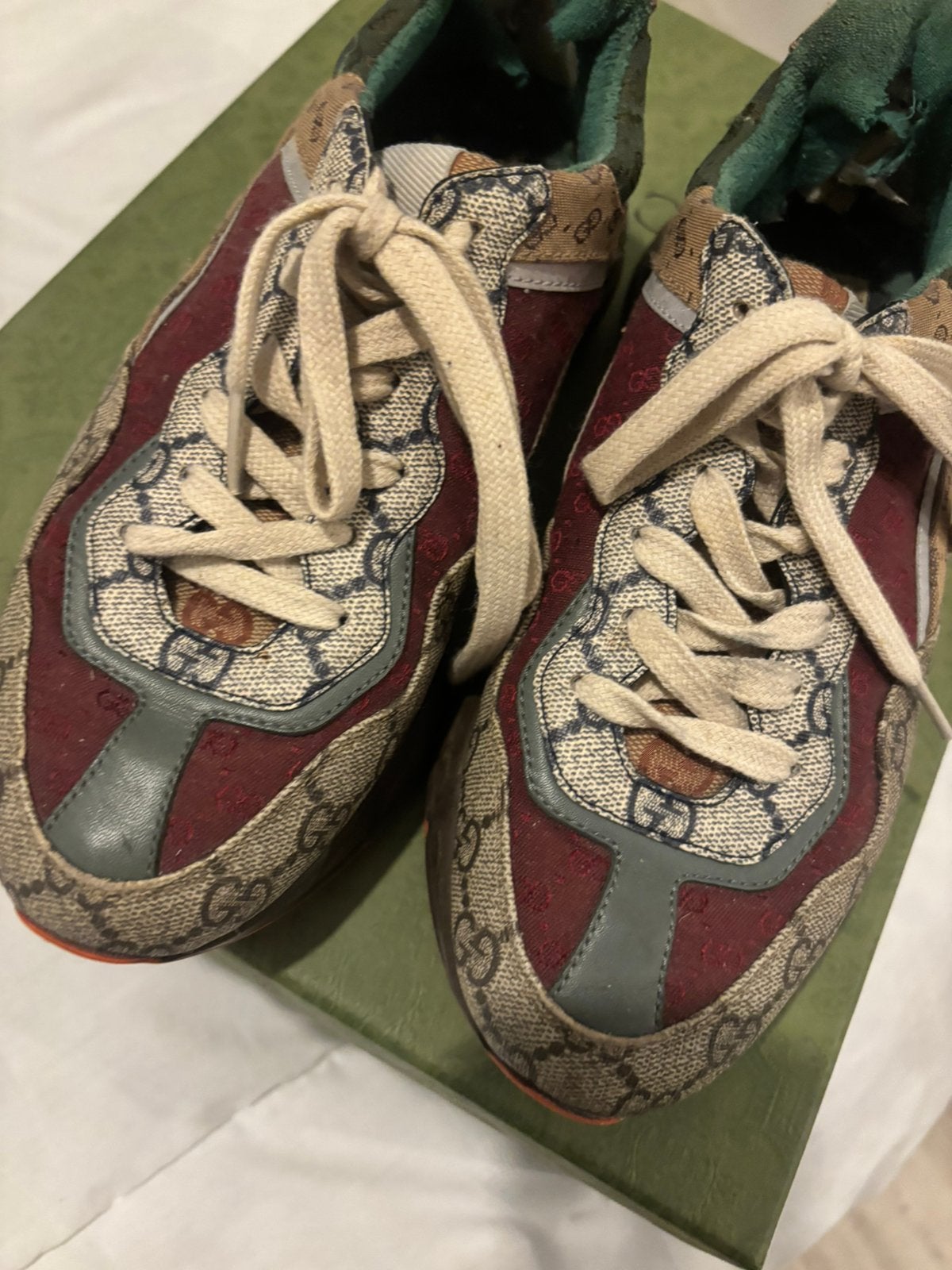 Gucci Dames GG Rhyton, Ophalen, Overige kleuren, Sneakers of Gympen, Gedragen