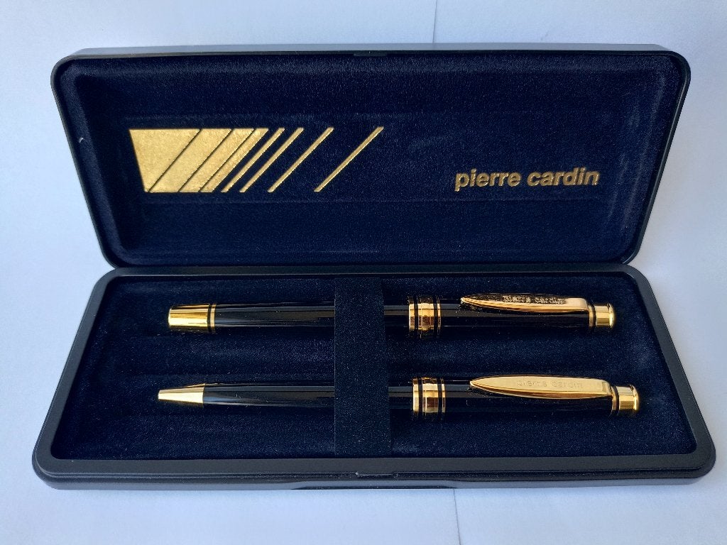 Pennenset Pierre Cardin – zgan in doosje, Verzamelen, Ophalen of Verzenden, Zo goed als nieuw, Pennenset, Overige merken