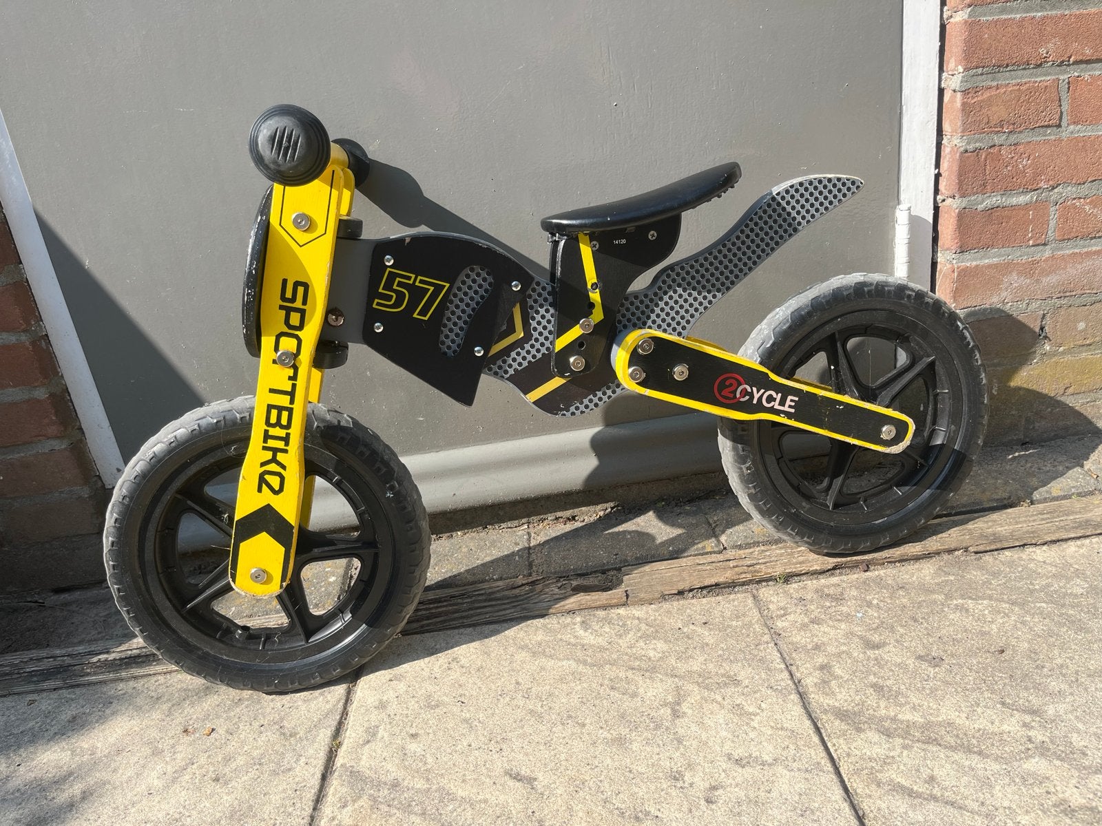 Sportbike 2Cycle Loopfiets Geel Zwart, Ophalen, Gebruikt, Loopfiets