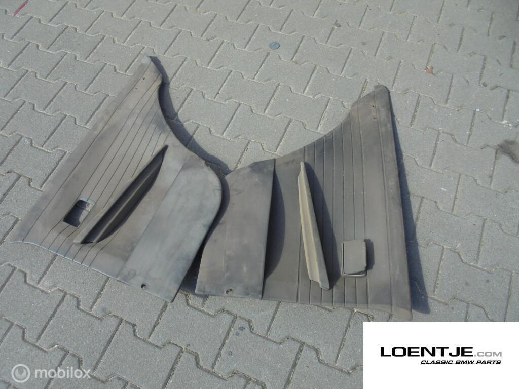 Zijpaneel bekleding BMW 02 touring 1600 1802 2000 2002 tii, Auto-onderdelen, Gebruikt, Ophalen of Verzenden, BMW, BMW